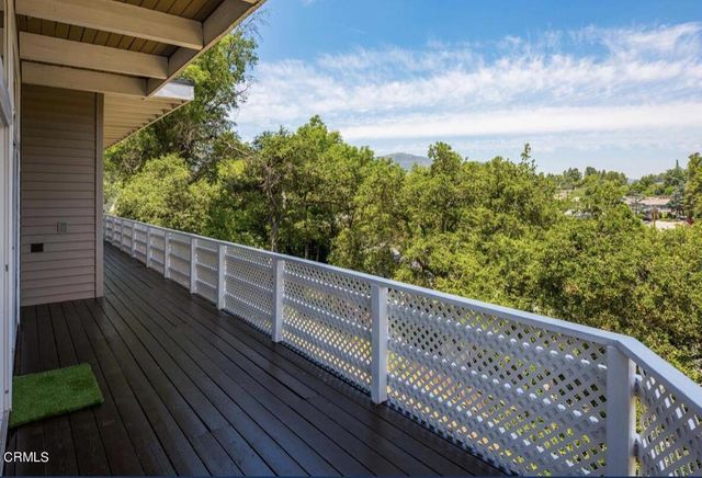 2040 Hilldale Drive, La Canada Flintridge, CA 91011