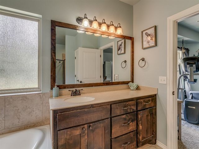 15024 SE 58th Street, Choctaw, OK 73020