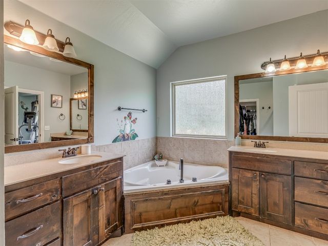 15024 SE 58th Street, Choctaw, OK 73020