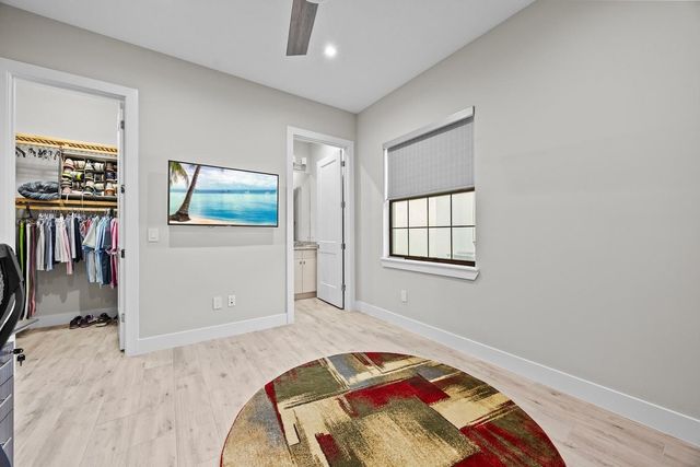 3069 Bellflower Cir, West Palm Beach, FL 33401