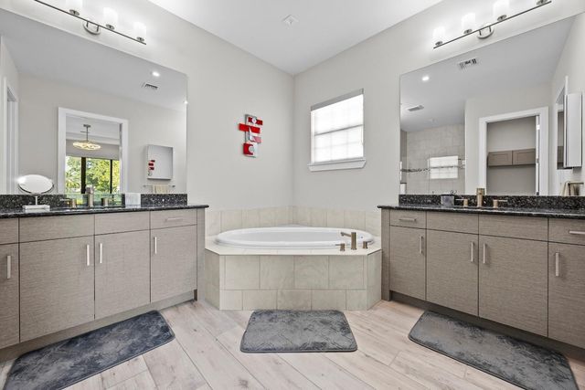 3069 Bellflower Cir, West Palm Beach, FL 33401