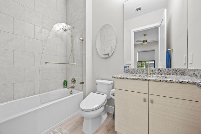 3069 Bellflower Cir, West Palm Beach, FL 33401