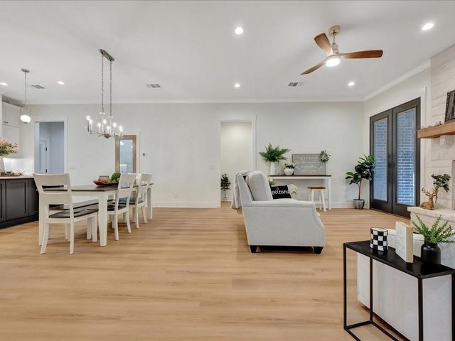 107 Evergreen Lane, Lufkin, TX 75904