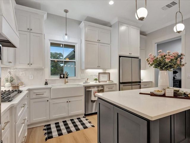 107 Evergreen Lane, Lufkin, TX 75904