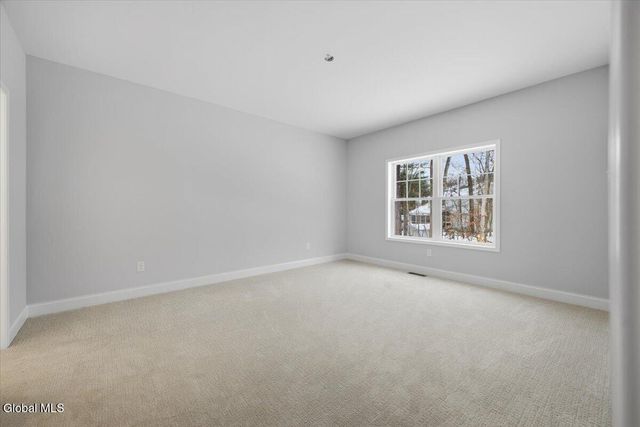 14 Wellington Court, Clifton Park, NY 12065