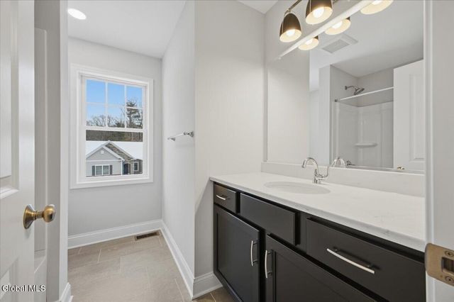 14 Wellington Court, Clifton Park, NY 12065