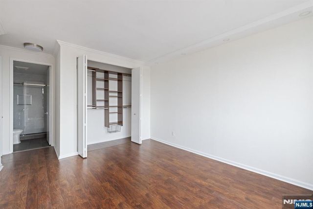 100 Carlyle 9DS, Cliffside Park, NJ 07010