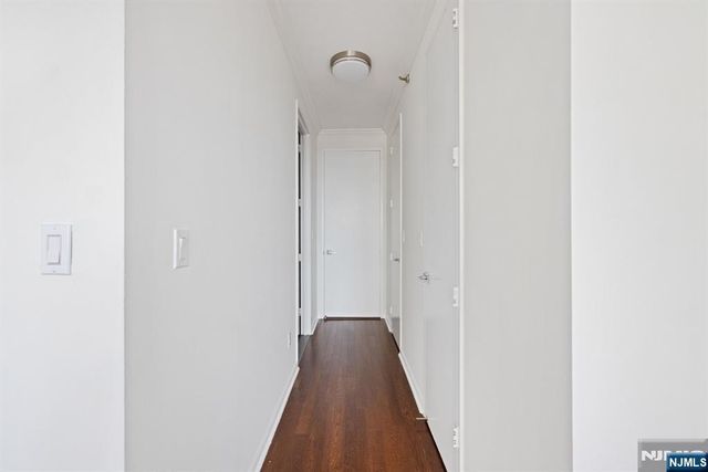 100 Carlyle 9DS, Cliffside Park, NJ 07010