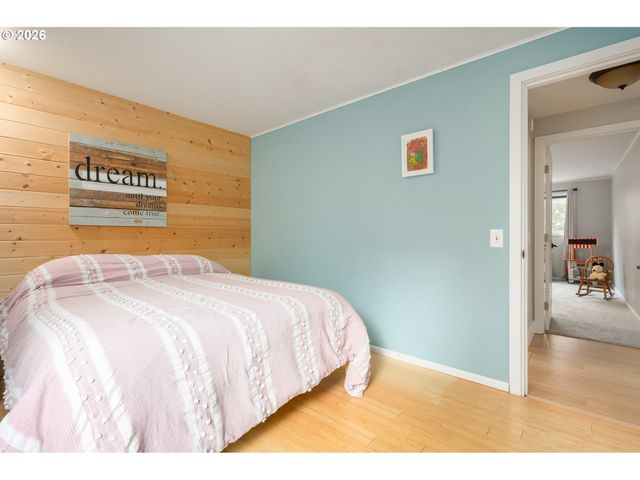 2742 WINGATE St, Eugene, OR 97408