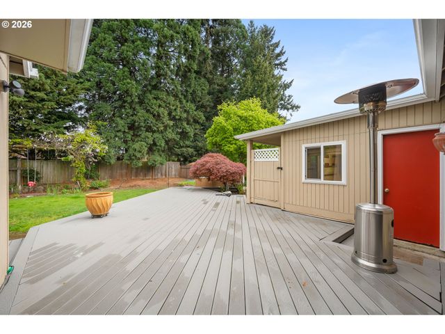 2742 WINGATE St, Eugene, OR 97408