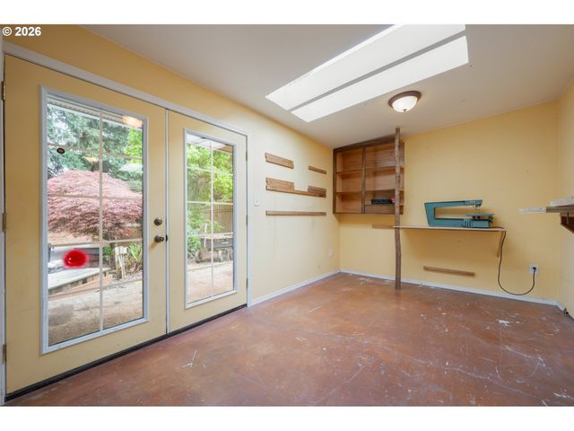 2742 WINGATE St, Eugene, OR 97408