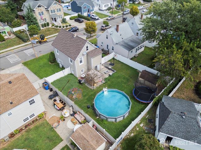 199 Grove Avenue, Woodbridge Proper, NJ 07095