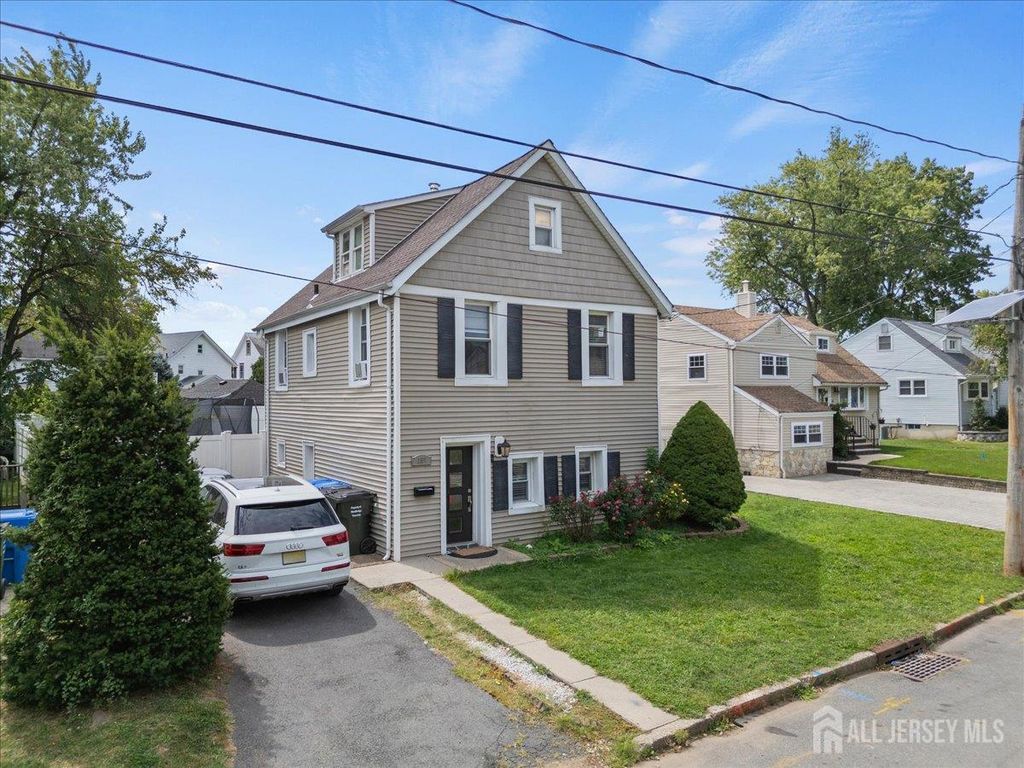 199 Grove Avenue, Woodbridge Proper, NJ 07095