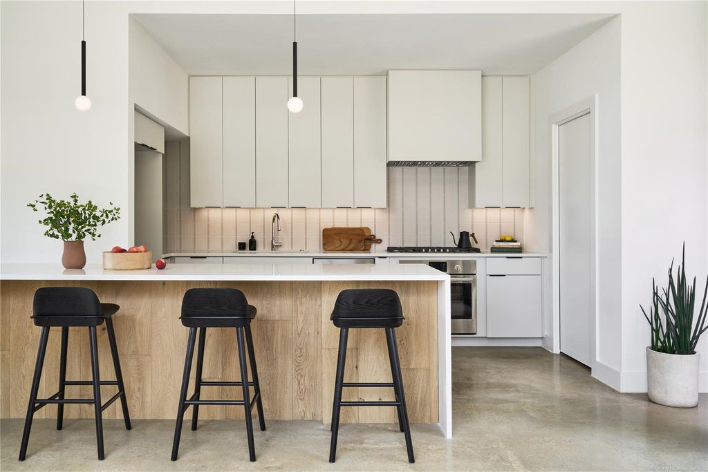 3004 Sorin ST, Austin, TX 78723