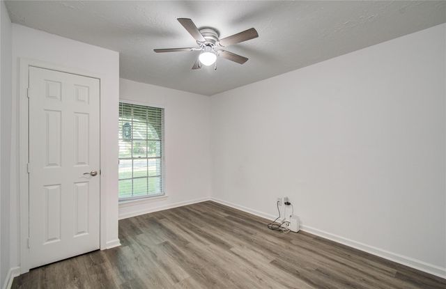 11323 Sageking Dr Drive, Houston, TX 77089