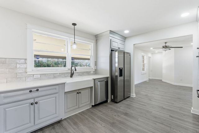 302 Dow Dr, Shelbyville, TN 37160