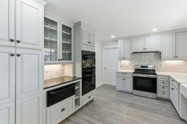 302 Dow Dr, Shelbyville, TN 37160