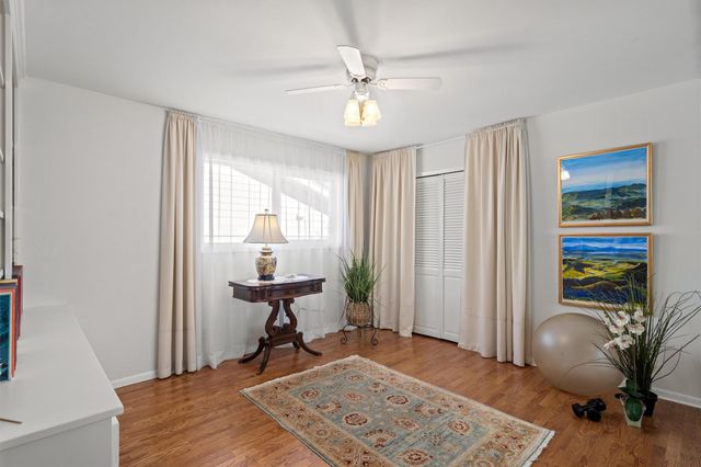 7111 Sungate DR, Austin, TX 78731