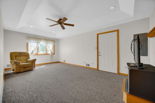 2606 W Walter Zimny Drive, Posen, IL 60469