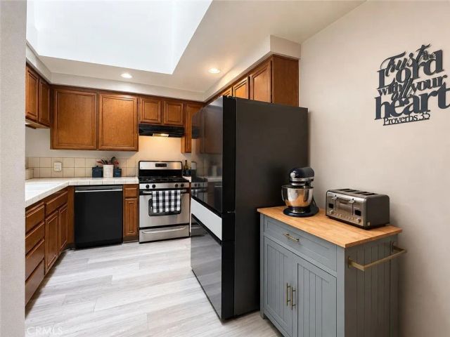 543 W Stocker Street 5, Glendale, CA 91202