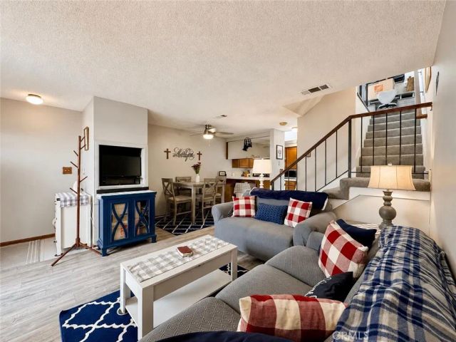 543 W Stocker Street 5, Glendale, CA 91202