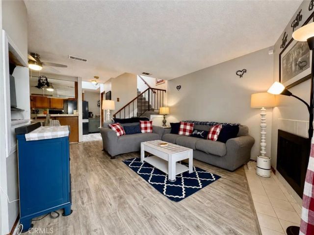 543 W Stocker Street 5, Glendale, CA 91202