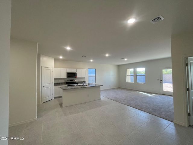 47611 W COE Street, Maricopa, AZ 85139