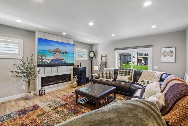 1109 Reese Trail, Waunakee, WI 53597