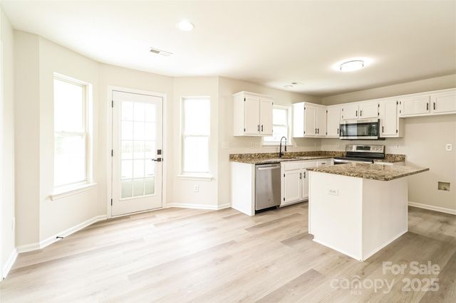 505 Whitehead Court, Fort Mill, SC 29708