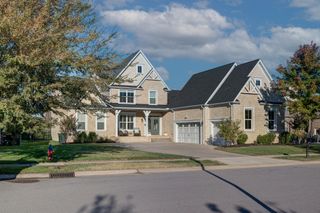 3136 Bradfield Dr, Nolensville, TN 37135