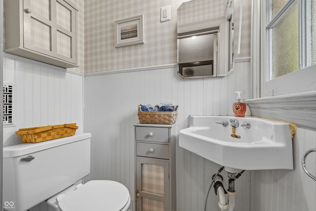 1701 W 51st Street, Indianapolis, IN 46228