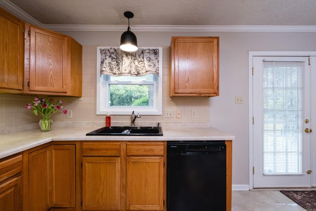 2700 Seminole Trail, North Little Rock, AR 72116
