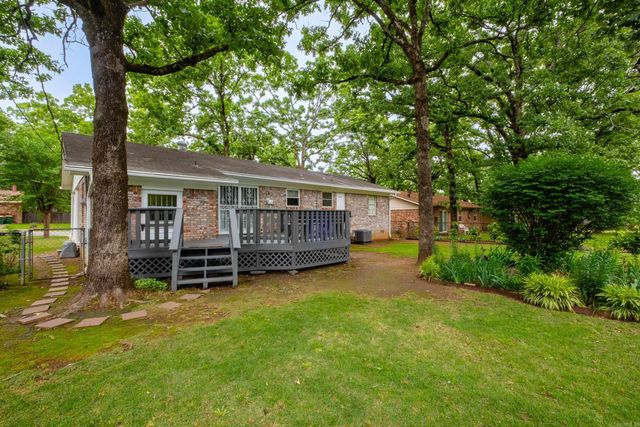 2700 Seminole Trail, North Little Rock, AR 72116