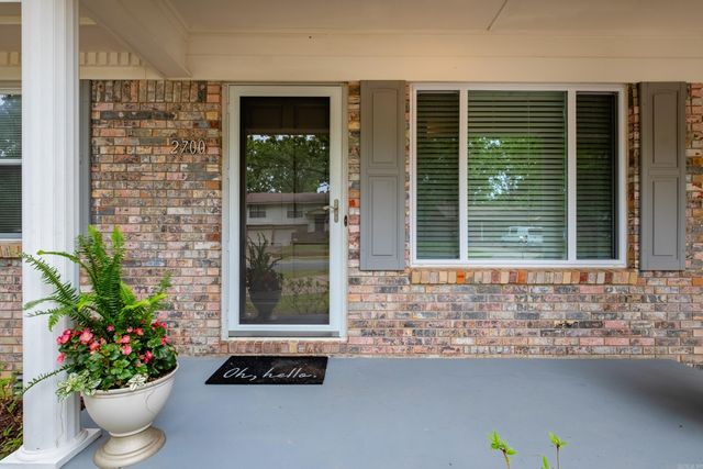 2700 Seminole Trail, North Little Rock, AR 72116