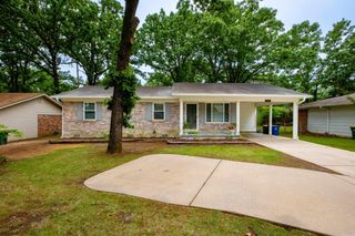 2700 Seminole Trail, North Little Rock, AR 72116