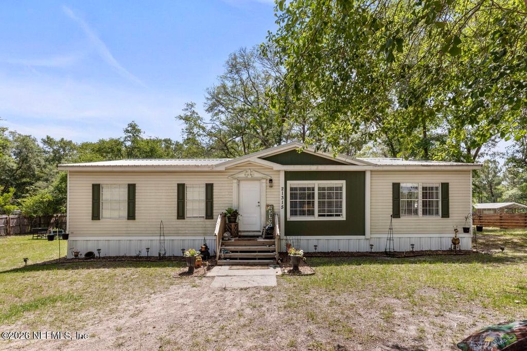 21315 S CARL BROWN Road, Sanderson, FL 32087