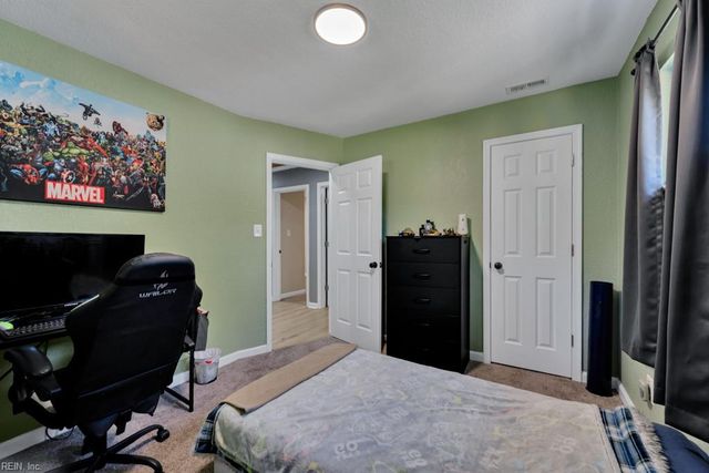 8333 Norristown DR, Norfolk, VA 23518
