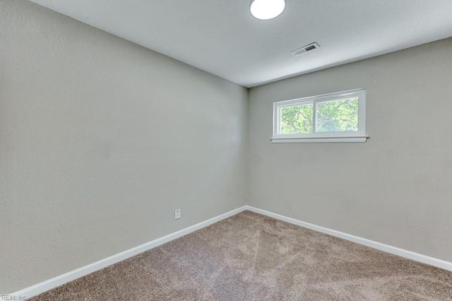 8333 Norristown DR, Norfolk, VA 23518