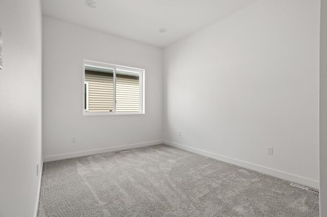 2617 38 Avenue S, Moorhead, MN 56560