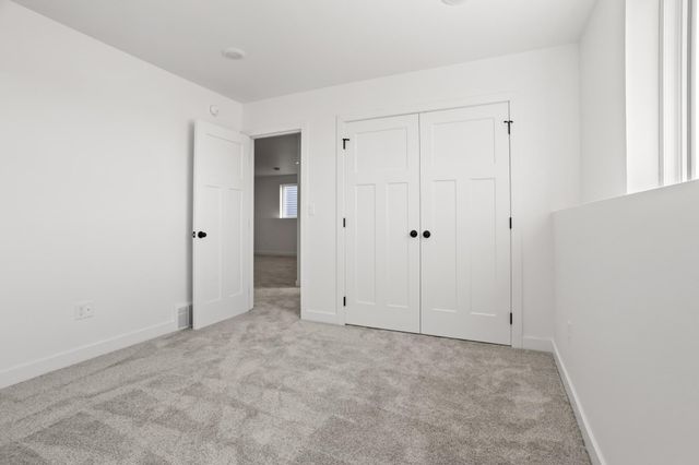 2617 38 Avenue S, Moorhead, MN 56560