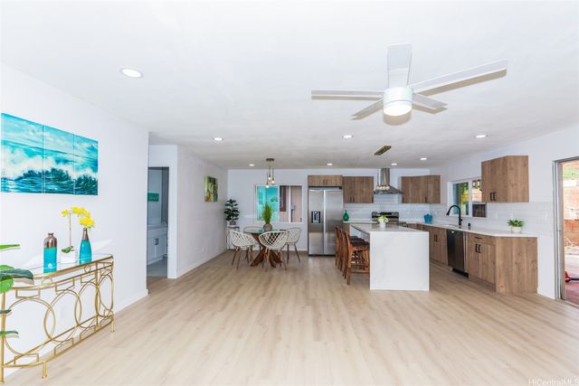94-794 Kaaka Street, Waipahu, HI 96797
