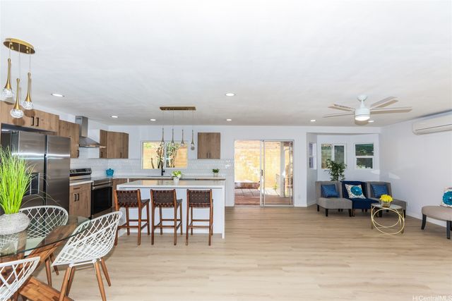 94-794 Kaaka Street, Waipahu, HI 96797