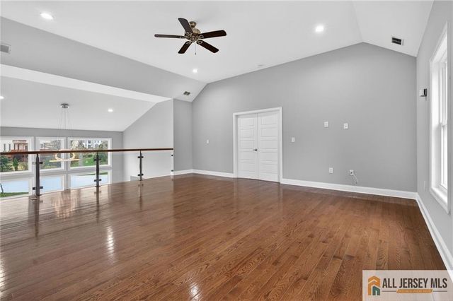 19 Utica Road, Edison, NJ 08820