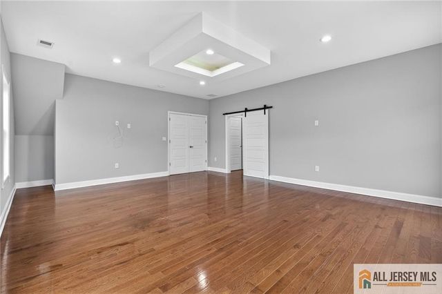 19 Utica Road, Edison, NJ 08820