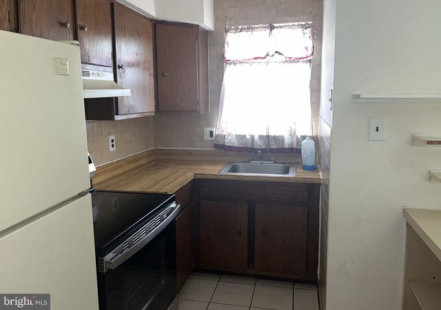 626 TARA DR, Sicklerville, NJ 08081