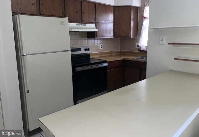 626 TARA DR, Sicklerville, NJ 08081
