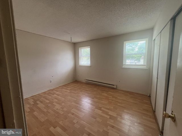 626 TARA DR, Sicklerville, NJ 08081