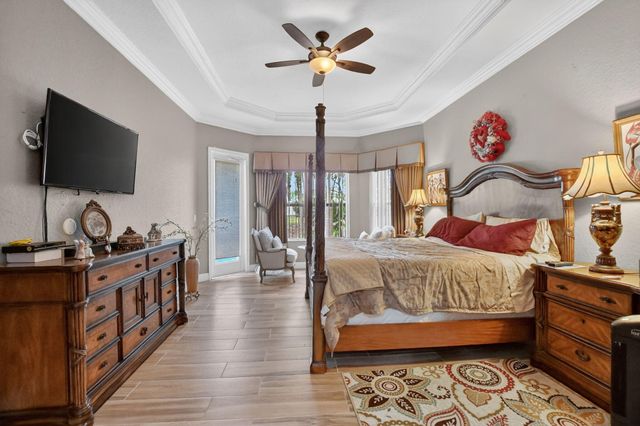 6039 Walnut Hill Drive, Lake Worth, FL 33467