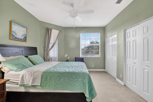 6039 Walnut Hill Drive, Lake Worth, FL 33467