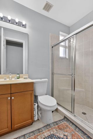 6039 Walnut Hill Drive, Lake Worth, FL 33467